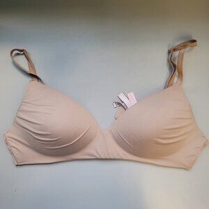 Victoria's Secret T-Shirt Lightly Lined Wireless Bra 36D